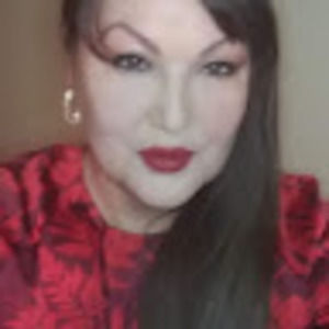 Meet your Posher, Dee